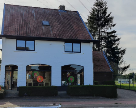 GROTE WERKEN IN ZICHT MAAR WE BLIJVEN OPEN IN ONZE TIJDELIJKE WINKEL OP DE BOVENVERDIEPING